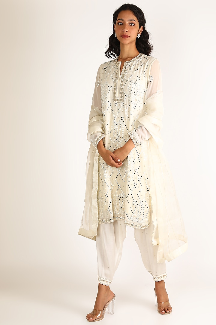 White Mirror Embroidered Kurta Set by Anuradha Grewal