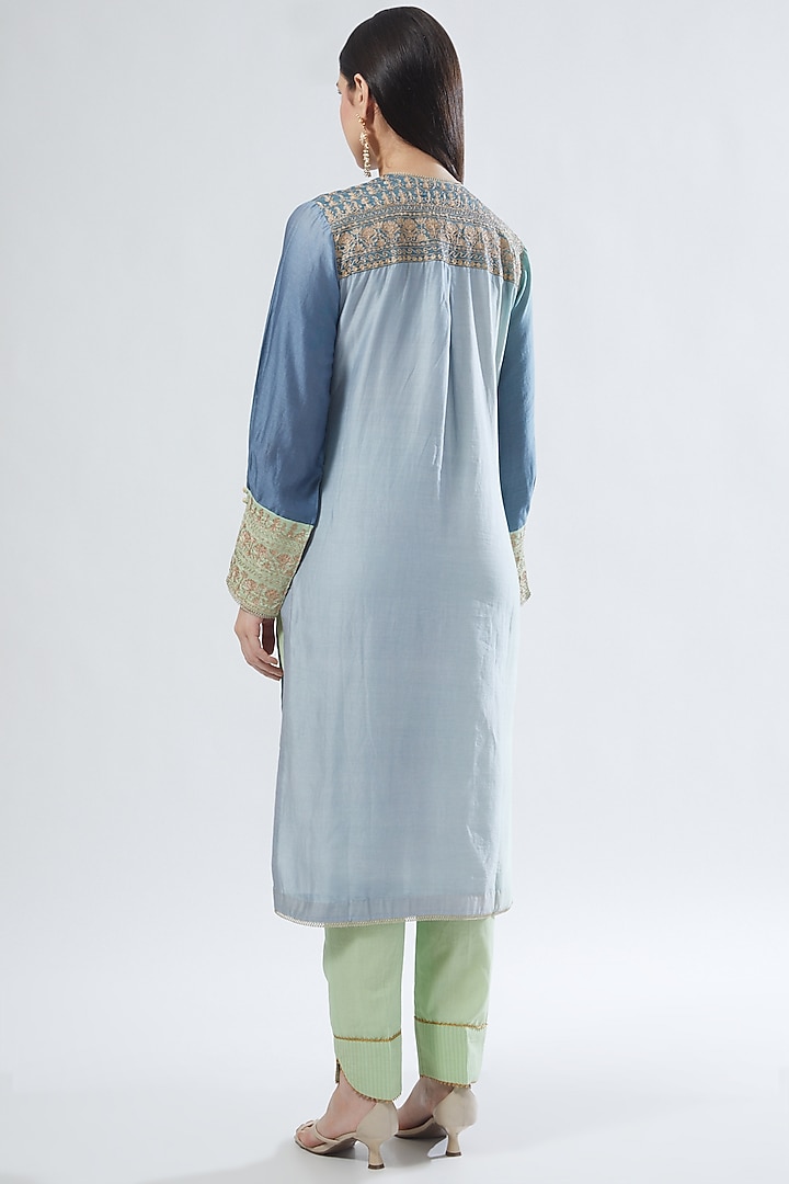 Sky Blue Shaded Kurta Set With Embroidery by Anuradha grewal at Pernia's Pop Up Shop