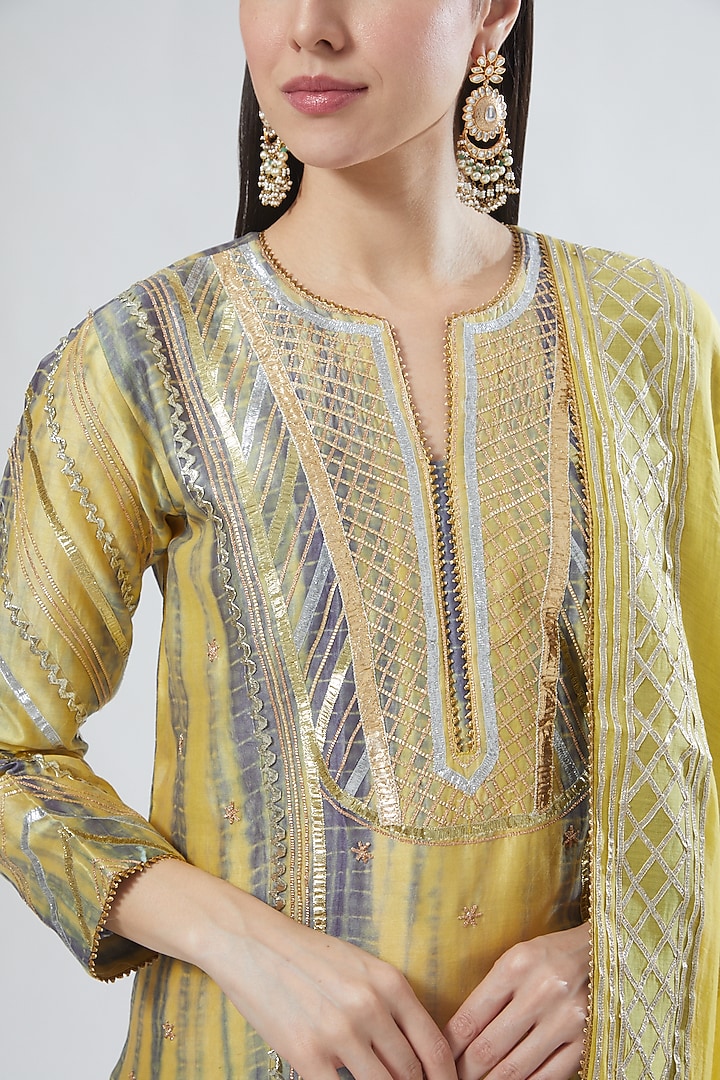 Yellow Printed & Embroidered Kurta Set by Anuradha grewal at Pernia's Pop Up Shop