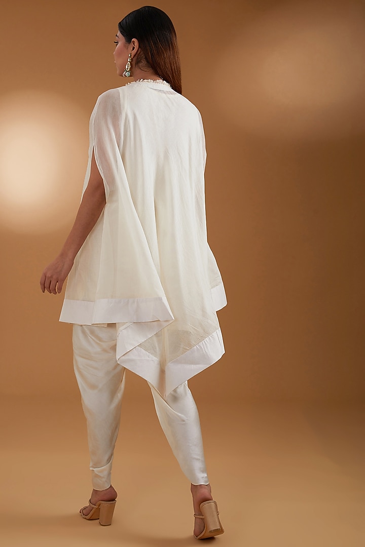 Off-White Modal Shantoon Dhoti Set by Anuradha Grewal at Pernia's Pop Up Shop