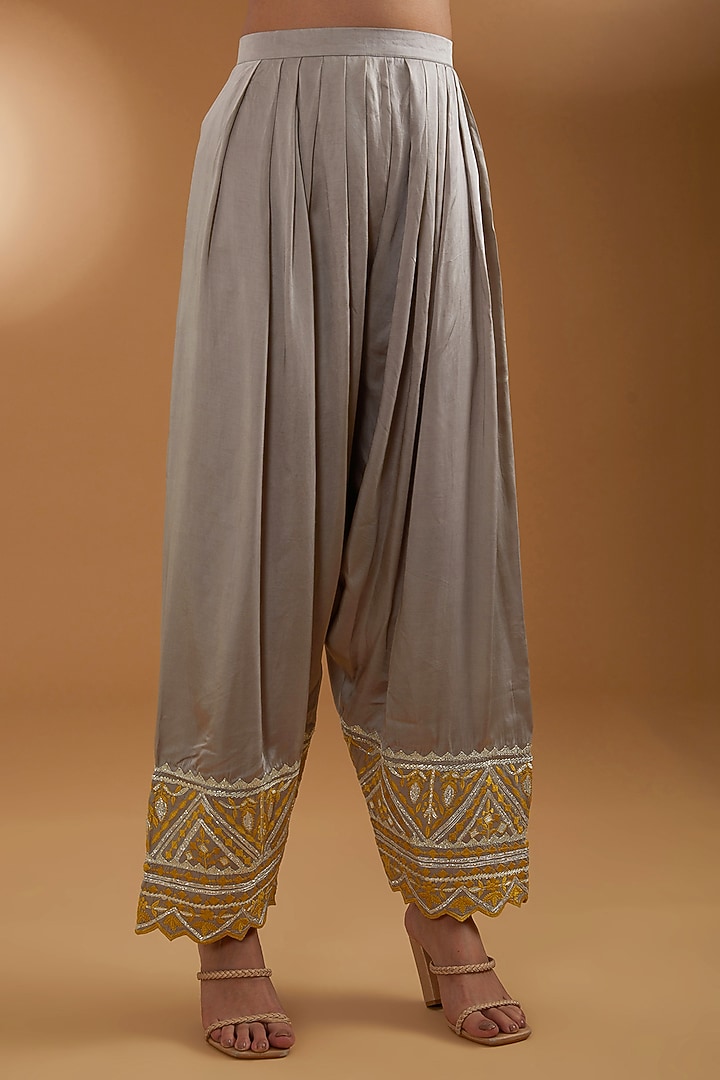 Yellow Chanderi Kurta Set by Anuradha Grewal at Pernia's Pop Up Shop