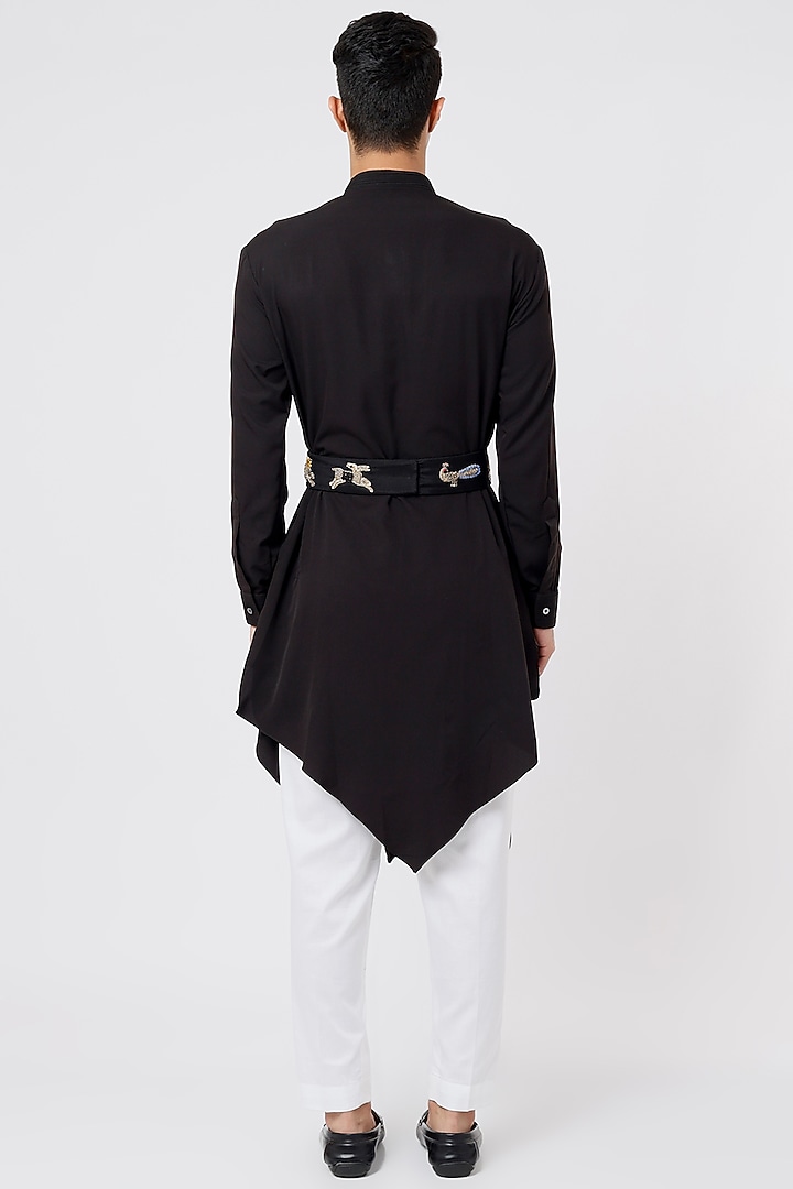 Black Scarf-Draped Kurta Set With Embroidered Work Belt by AGRAJAIN at Pernia's Pop Up Shop