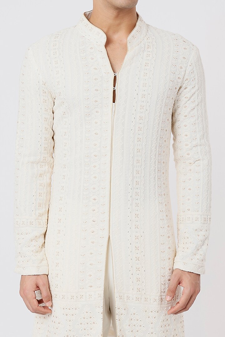 Ivory Embroidered Kurta Set by AGRAJAIN at Pernia's Pop Up Shop