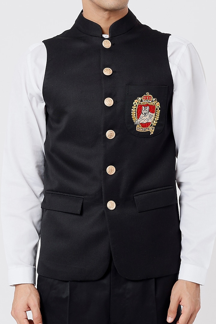 Black Hand Embroidered Bundi Jacket by AGRAJAIN at Pernia's Pop Up Shop