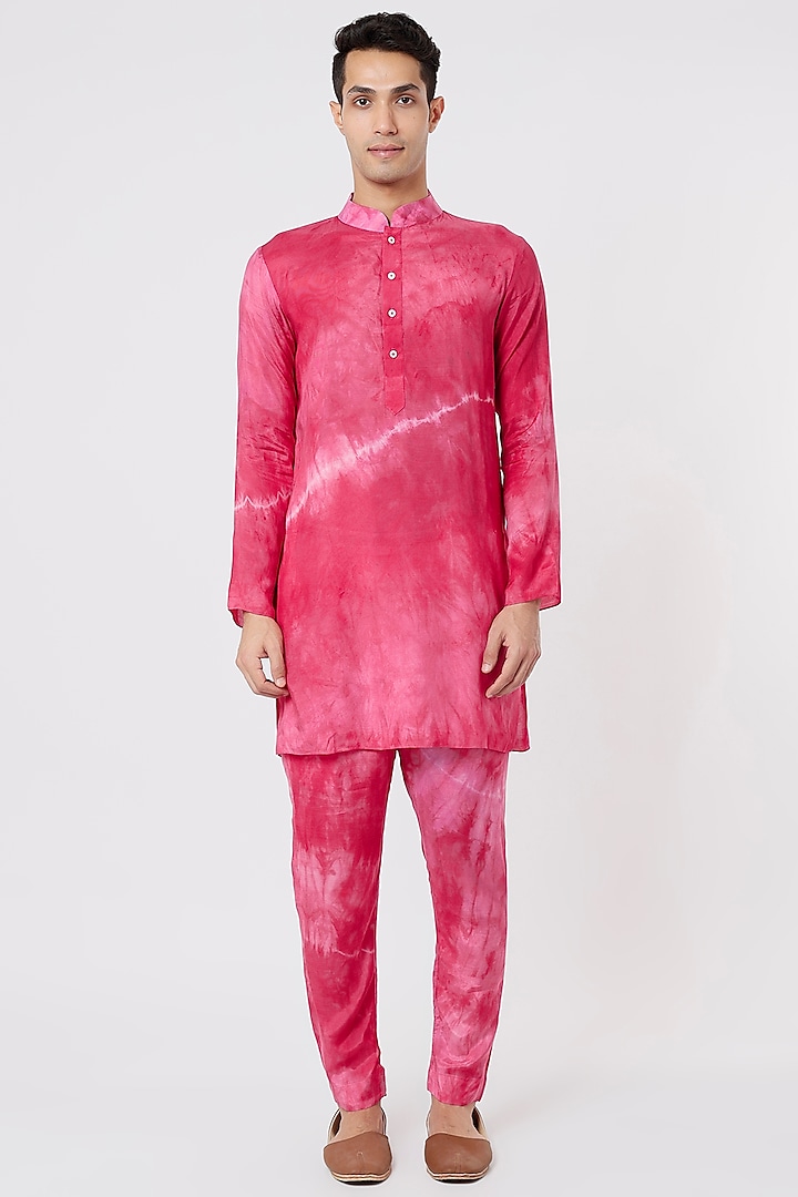 Rani Pink Tie-Dyed Kurta Set by AGRAJAIN