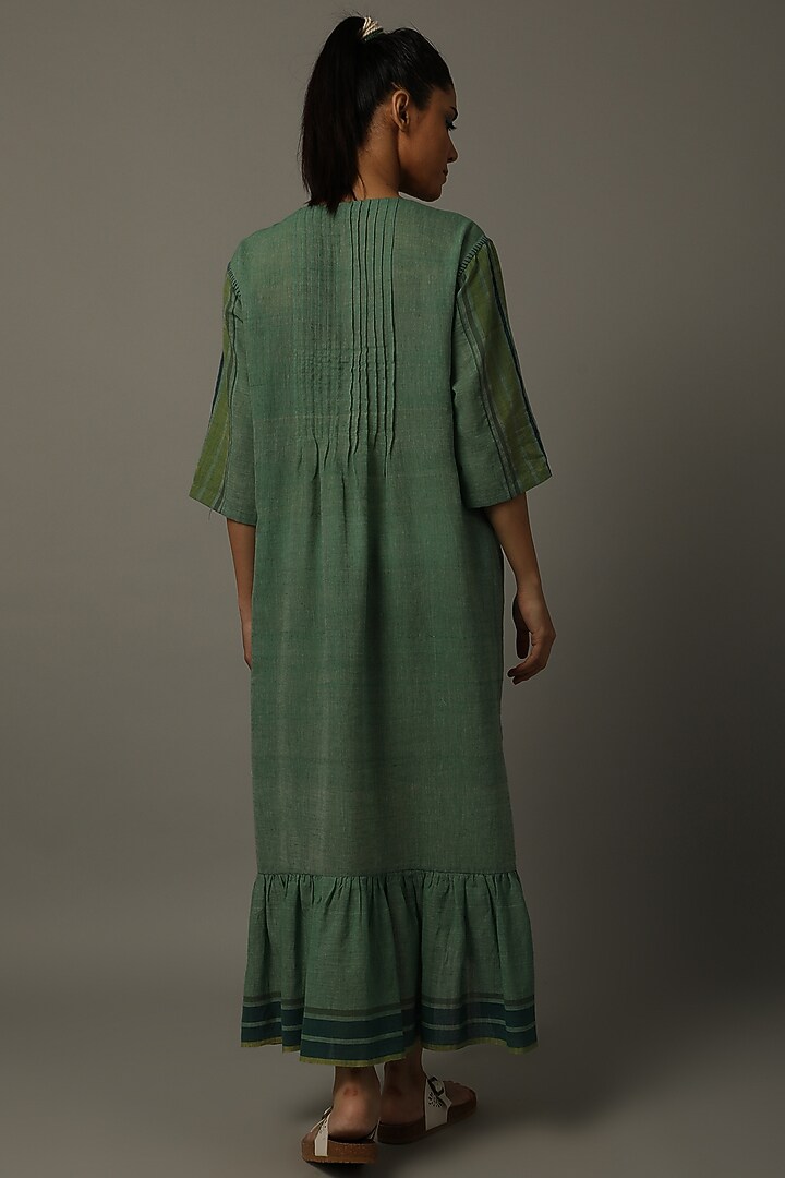Green Tiger Motif Embroidered Tunic by AMITA GUPTA SUSTAINABLE at Pernia's Pop Up Shop