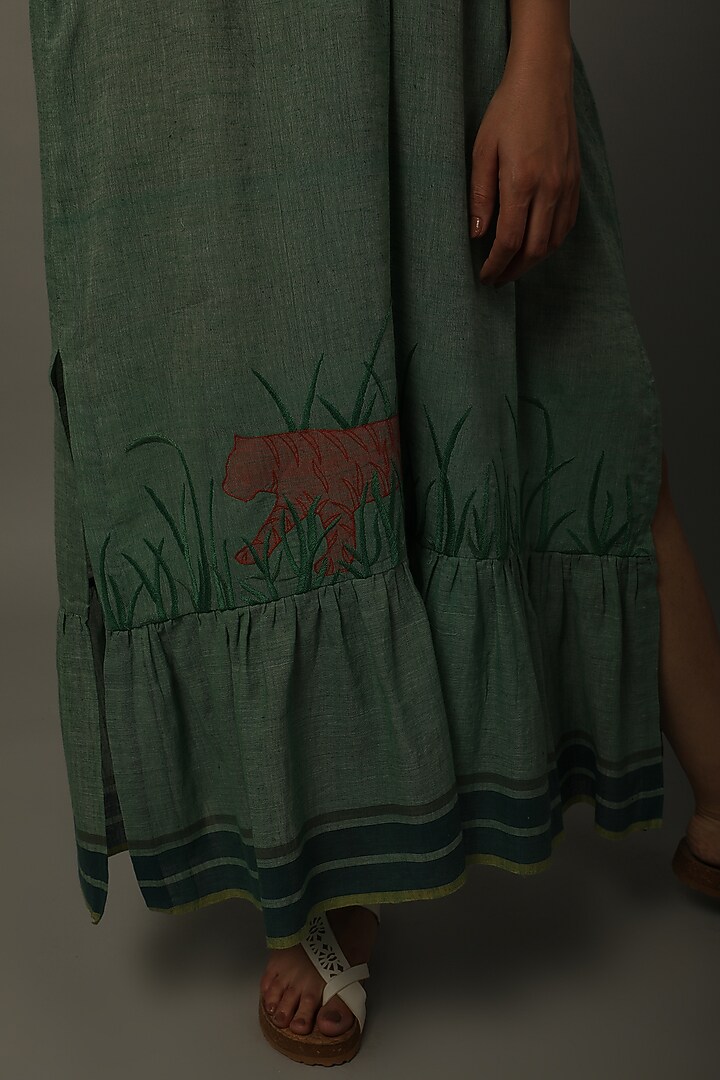 Green Tiger Motif Embroidered Tunic by AMITA GUPTA SUSTAINABLE at Pernia's Pop Up Shop