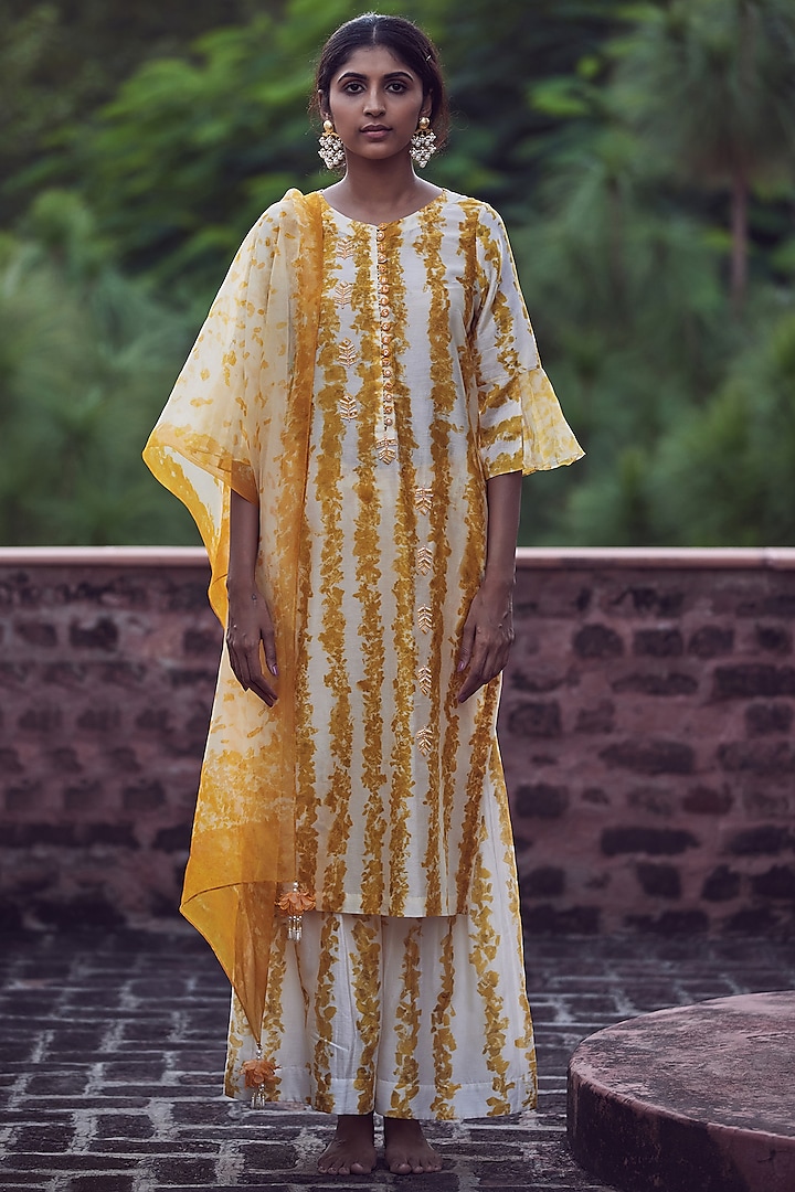 Ivory & Yellow Embroidered Kurta Set by Amita Gupta Sustainable