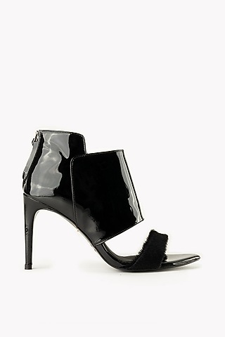 Black Handmade Leather Sandals by Augustha