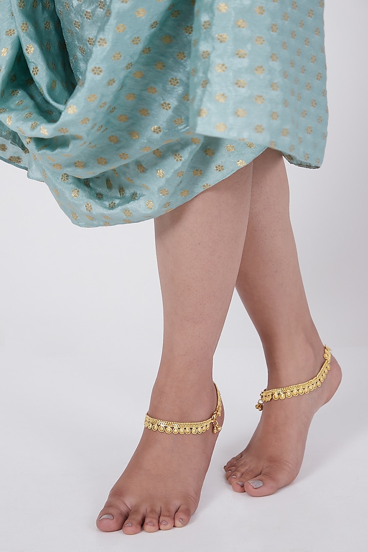 Gold Finish Elegant Anklets In Sterling Silver by Aaharya