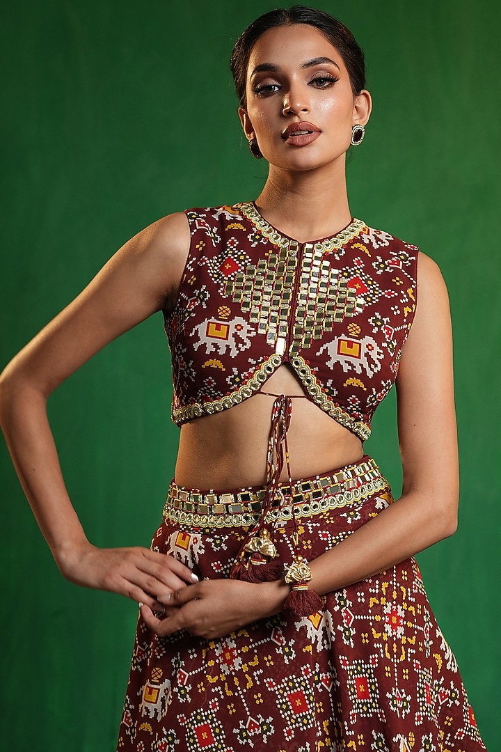  Maroon Georgette Digital Printed & Mirror Work Flared Wedding Lehenga Set by AHI CLOTHING at Pernia's Pop Up Shop