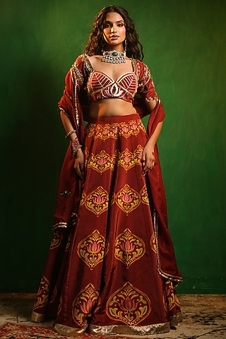 Maroon Bridal Lehenga - Buy Latest Maroon Bridal Lehenga Collection Online  2026