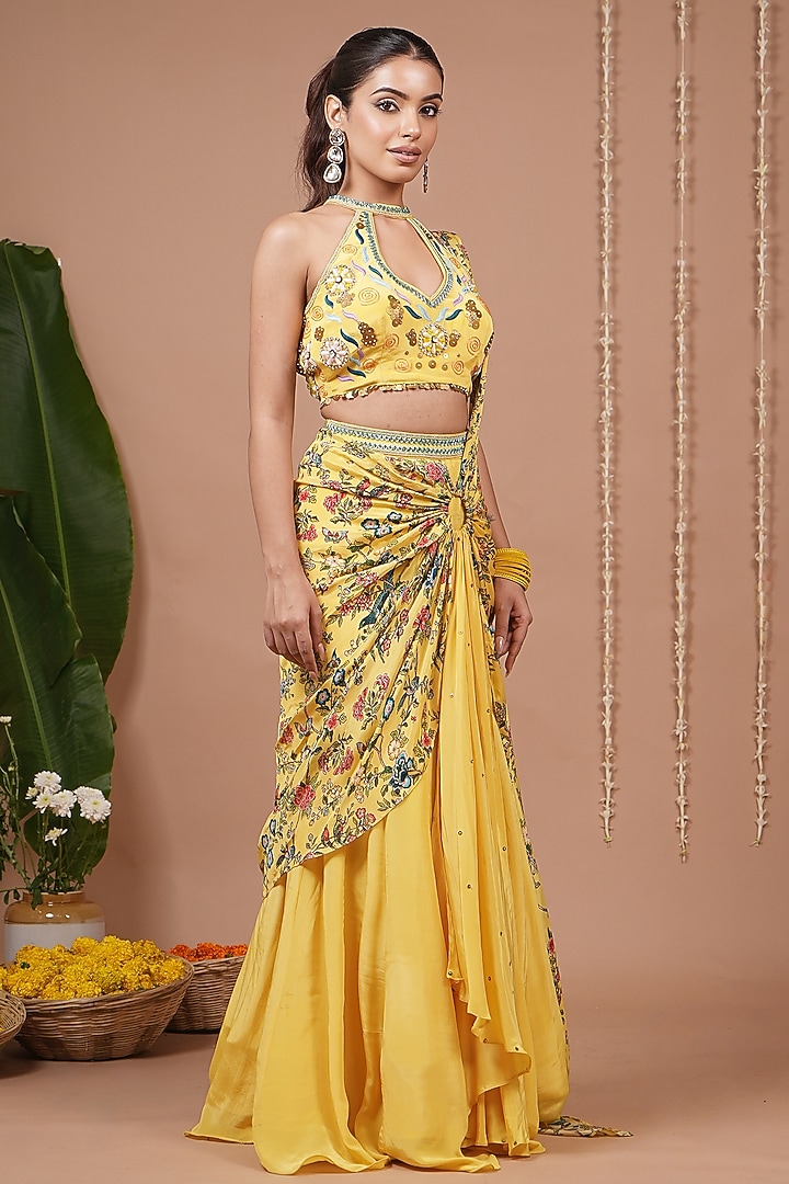Yellow Natural Crepe Floral Printed Pre-Draped Skirt Wedding Saree Set by AHI CLOTHING at Pernia's Pop Up Shop