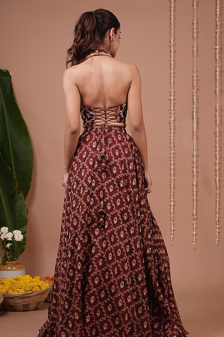 Maroon Organza Digital Printed Wedding Lehenga Set by AHI CLOTHING at Pernia's Pop Up Shop