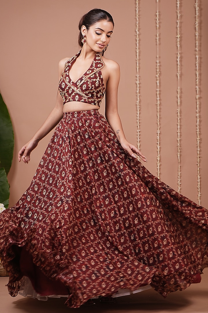 Maroon Organza Digital Printed Wedding Lehenga Set by AHI CLOTHING at Pernia's Pop Up Shop