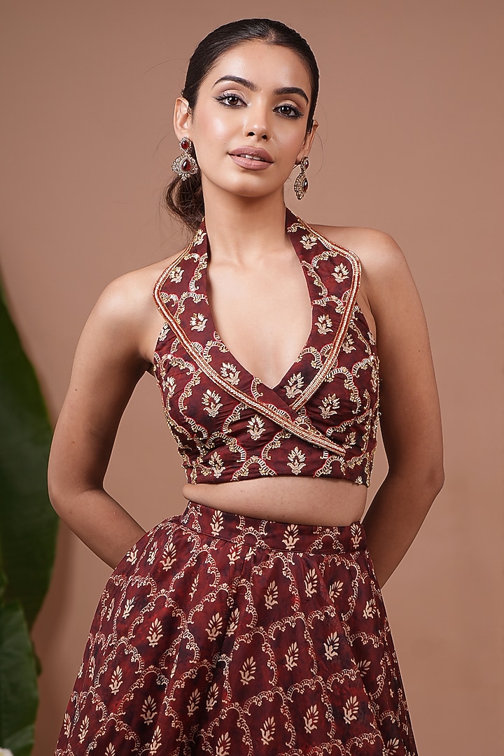 Maroon Organza Digital Printed Wedding Lehenga Set by AHI CLOTHING at Pernia's Pop Up Shop