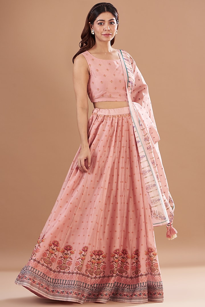 Peach Chanderi Printed Lehenga Set by Aharin India at Pernia's Pop Up Shop