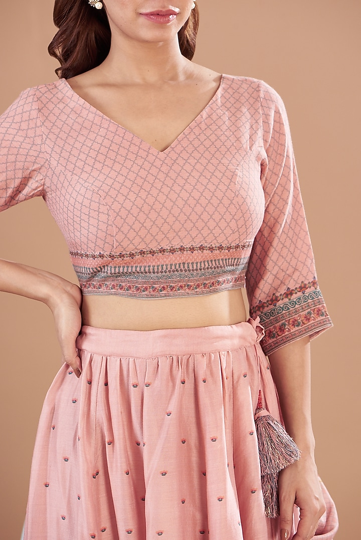 Peach Chanderi Printed Lehenga Set by Aharin India at Pernia's Pop Up Shop