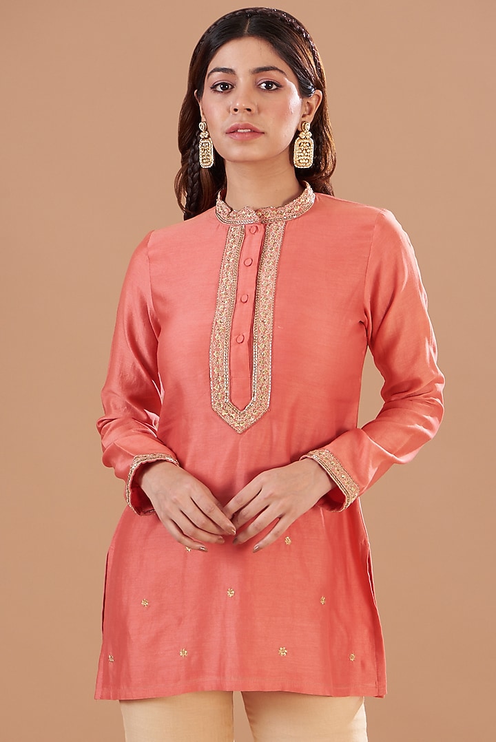 Orange Chanderi Embroidered Kurta Set by Aharin India at Pernia's Pop Up Shop