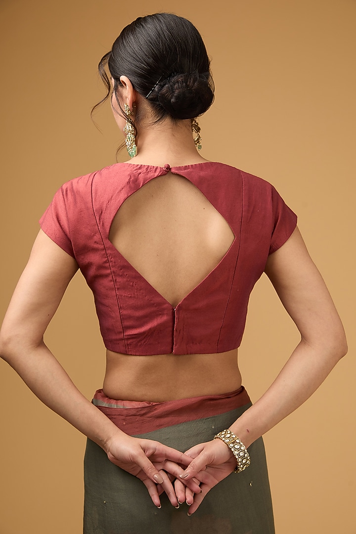 Grey Viscose Floral Digital Printed Party Wear Saree Set by Aharin India at Pernia's Pop Up Shop