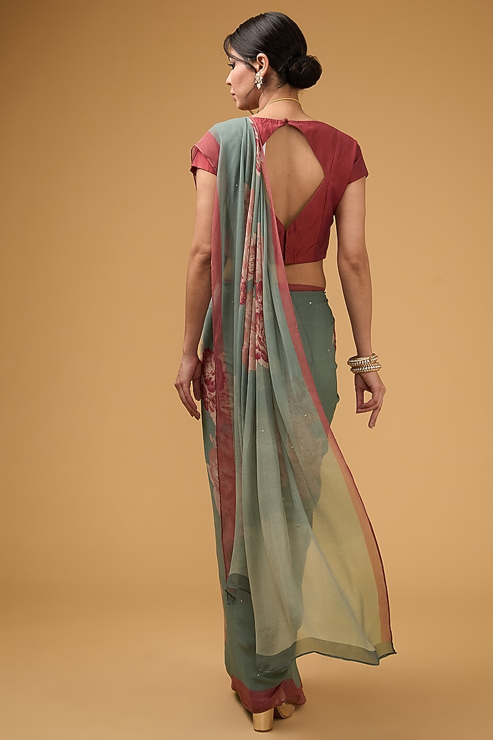 Grey Viscose Floral Digital Printed Party Wear Saree Set by Aharin India at Pernia's Pop Up Shop