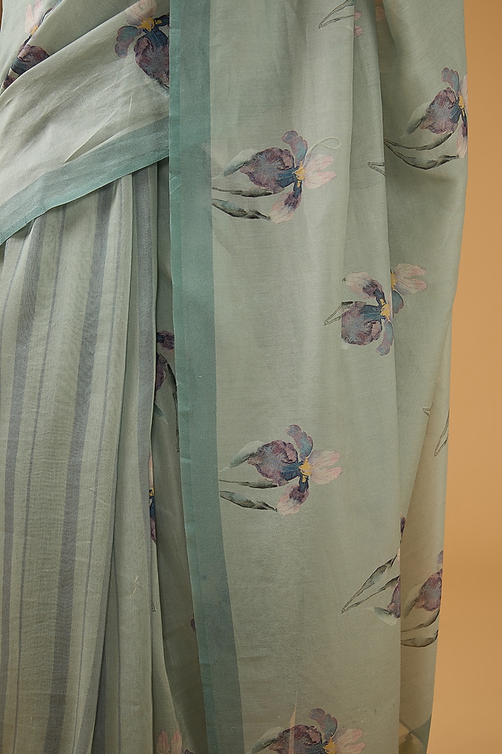 Blue Viscose Floral Printed Party Wear Saree Set by Aharin India at Pernia's Pop Up Shop