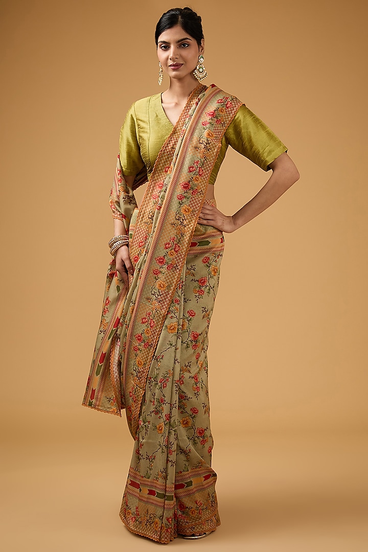 Green Viscose Floral Printed Saree Set by Aharin India