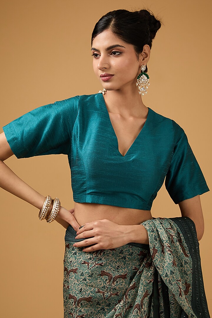 Green Viscose Floral Printed Party Wear Saree Set by Aharin India at Pernia's Pop Up Shop