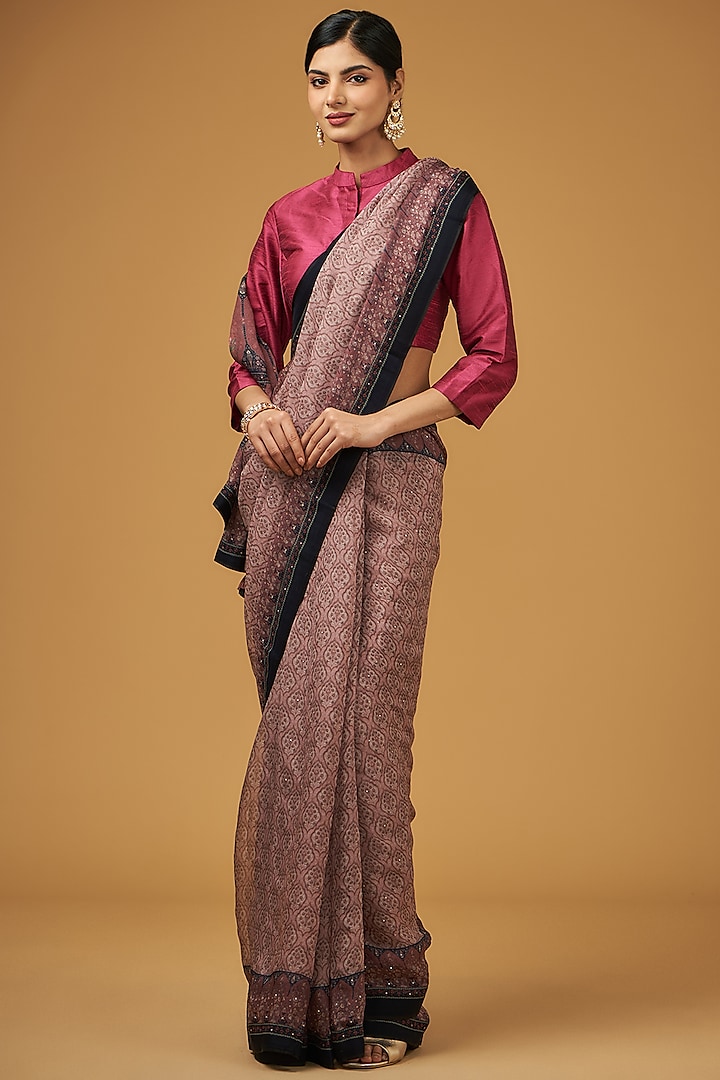 Onion Pink Viscose Floral Printed Saree Set by Aharin India at Pernia's Pop Up Shop