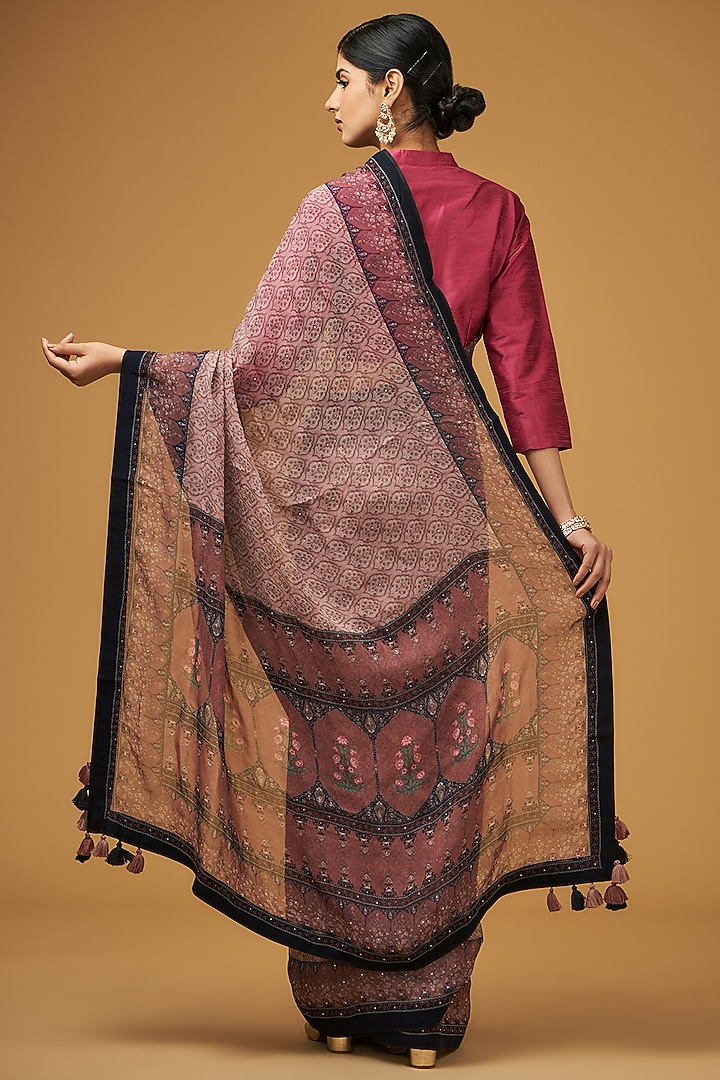 Onion Pink Viscose Floral Printed Party Wear Saree Set by Aharin India at Pernia's Pop Up Shop