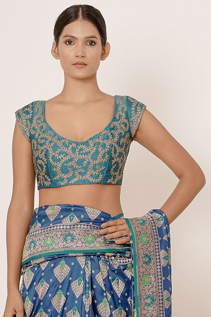 Bright Peacock Blue Embroidered Wedding Saree Set by Aharin India at Pernia's Pop Up Shop