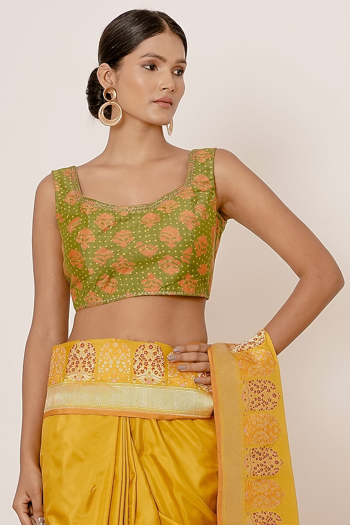 Mustard Pure Banarasi Silk Zari Embroidered Wedding Saree by Aharin India at Pernia's Pop Up Shop