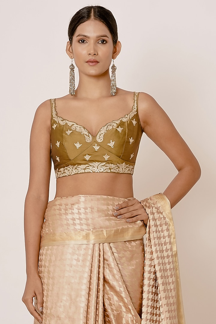 Golden Pure Banarasi Silk Geometric Chevron Motifs Wedding Saree Set by Aharin India at Pernia's Pop Up Shop