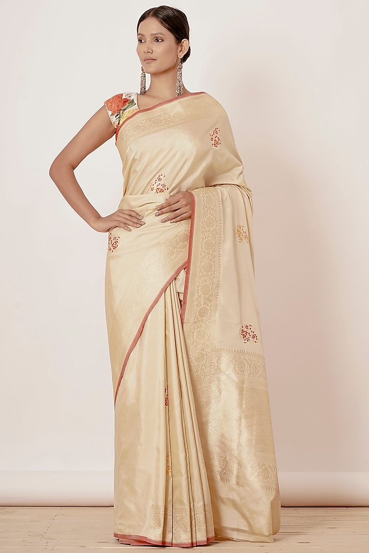 Gold Pure Banarasi Silk Embroidered Saree Set by Aharin India