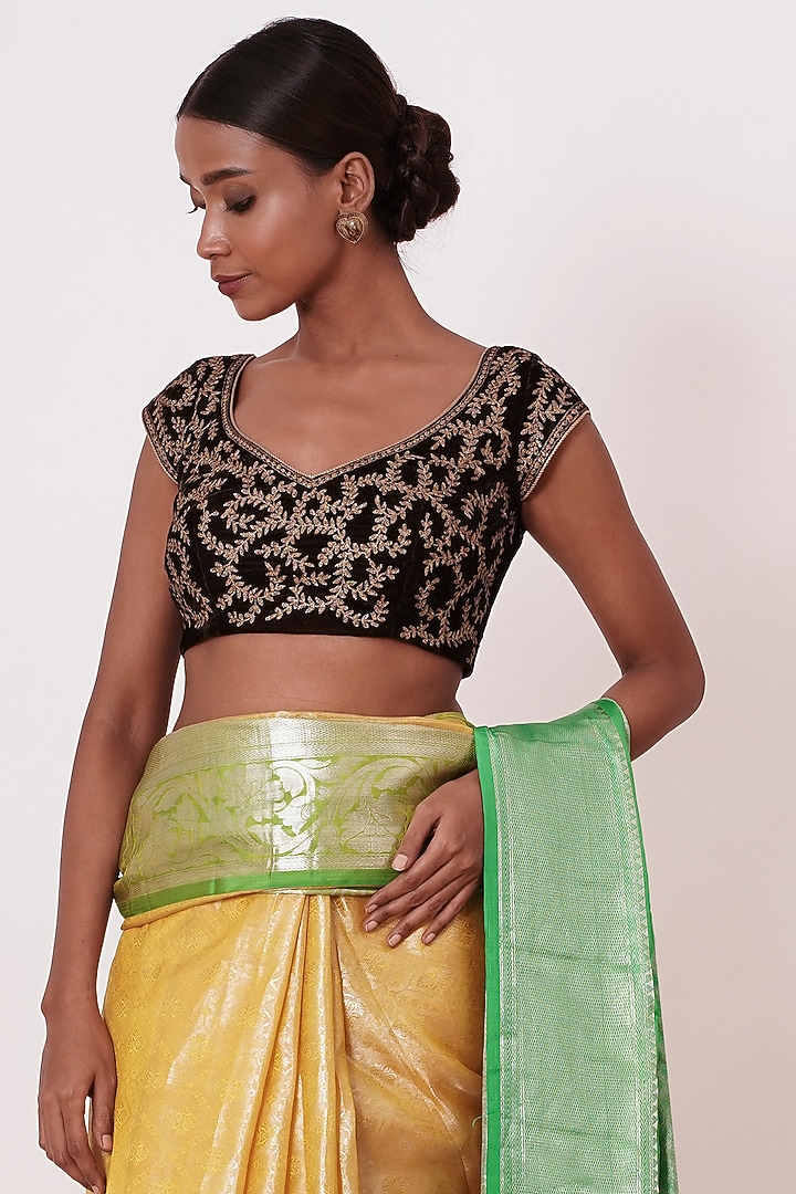 Pastel Yellow Embroidered Handwoven Wedding Saree Set by Aharin India at Pernia's Pop Up Shop