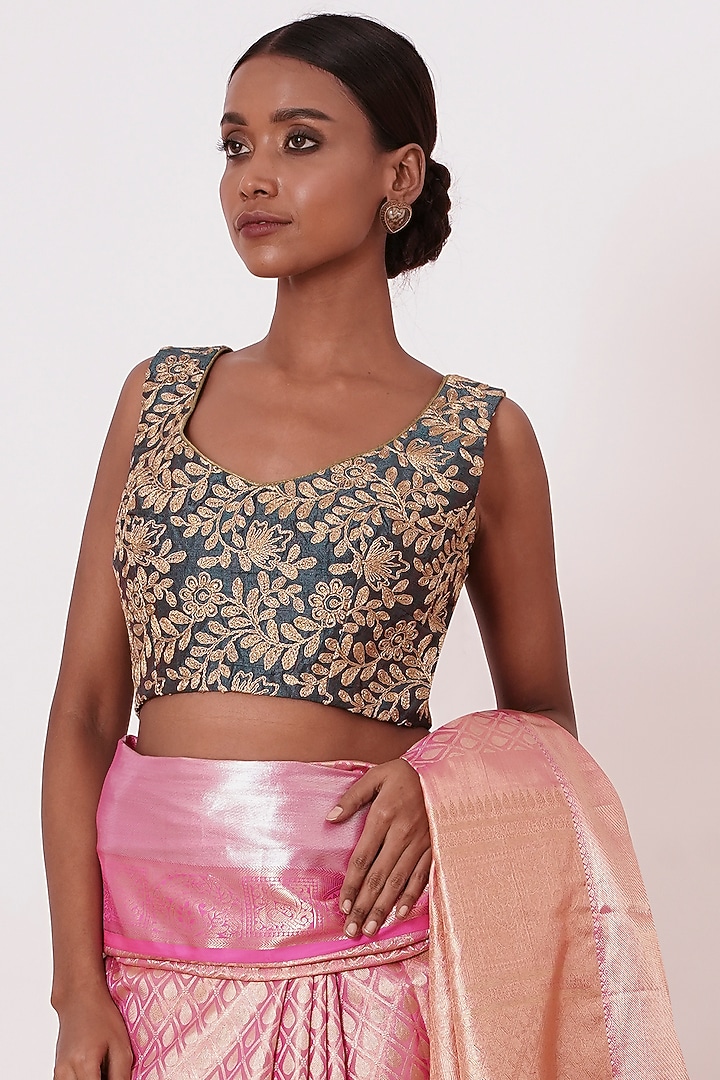 Onion Pink Silk Zari & Motifs Embroidered Handwoven Wedding Saree Set by Aharin India at Pernia's Pop Up Shop