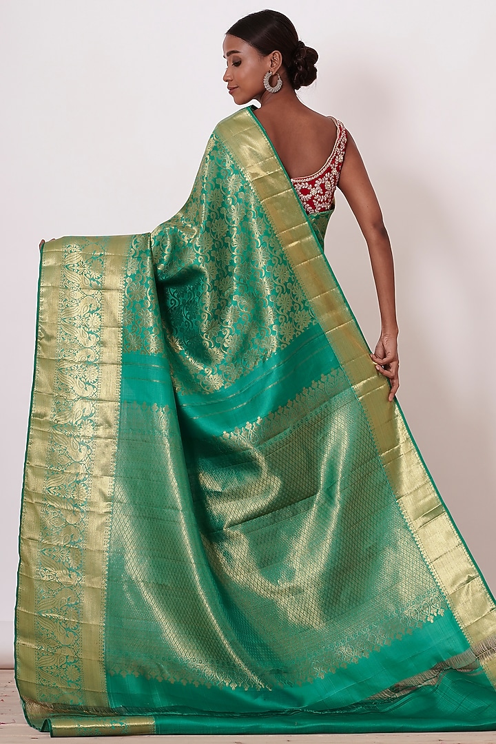 Peacock Green Silk Zari Embroidered Handwoven Wedding Saree Set by Aharin India at Pernia's Pop Up Shop