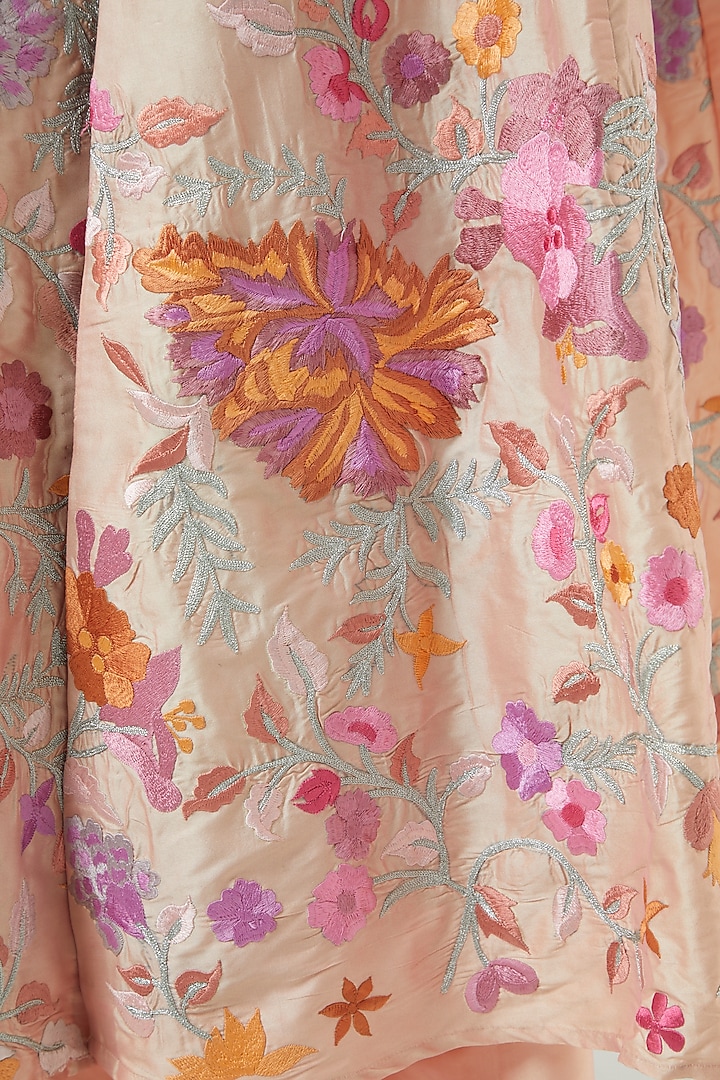 Peach Embroidered Kurta Set by Aharin India at Pernia's Pop Up Shop