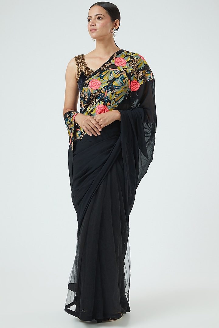 Black Floral Embroidered Saree Set by Aharin India