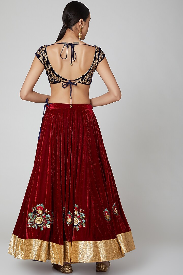 Maroon Embroidered Wedding Lehenga Set by Aharin India at Pernia's Pop Up Shop