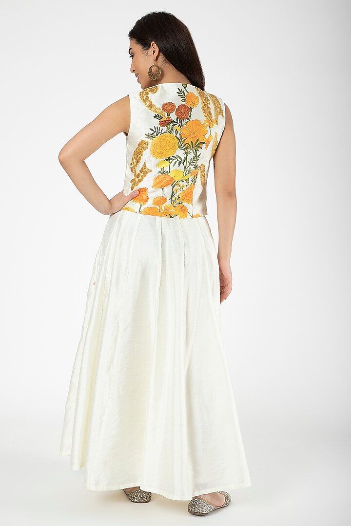 Ivory Embroidered Jacket With Lehenga by Aharin India at Pernia's Pop Up Shop