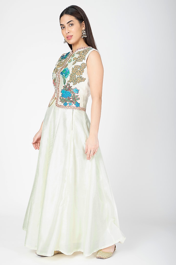 White Embroidered Jacket With Lehenga by Aharin India at Pernia's Pop Up Shop