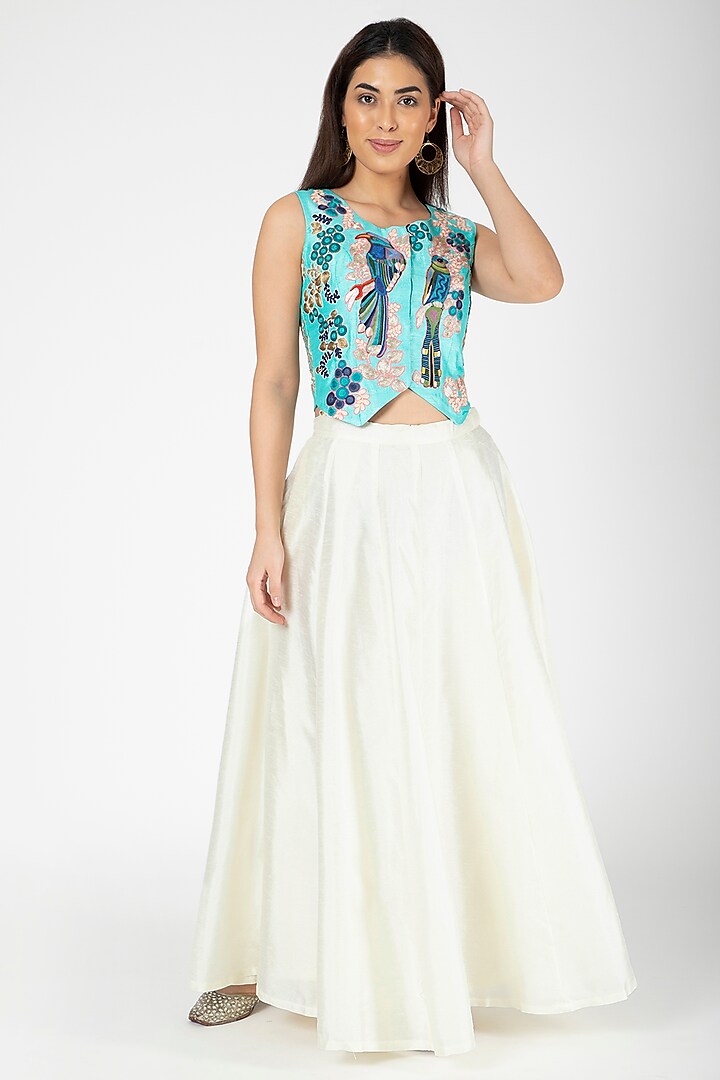 Turquoise Embroidered Jacket With White Lehenga by Aharin India