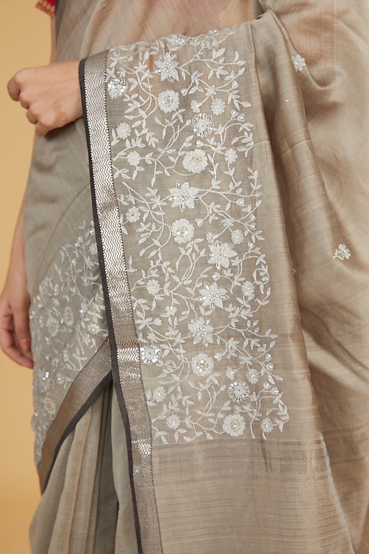 Grey Cotton Silk Floral Embroidered Party Wear Saree Set by Aharin India at Pernia's Pop Up Shop