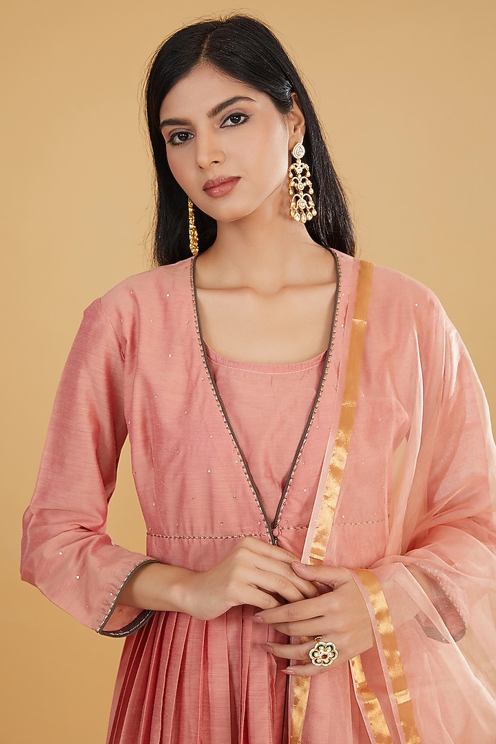 Peach Cotton Silk Layered Kurta Set by Aharin India at Pernia's Pop Up Shop