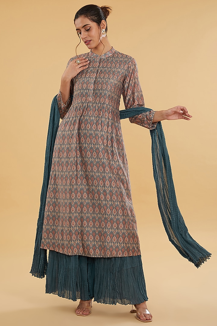 Teal Blue Cotton Silk Floral Printed Kurta Set by Aharin India at Pernia's Pop Up Shop