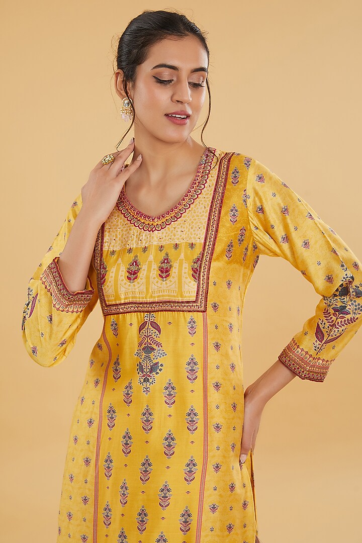 Yellow Cotton Silk Floral Printed Lehenga Set by Aharin India at Pernia's Pop Up Shop