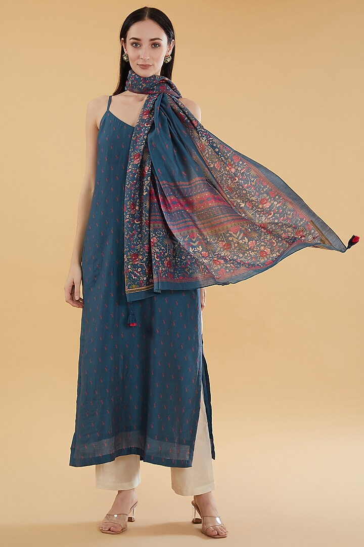 Blue Cotton Silk Floral Motif Printed Kurta Set by Aharin India at Pernia's Pop Up Shop