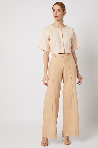 Peach Top With Raglan Sleeves by Ahmev