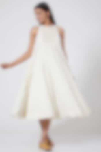 White Block Printed Vacation Dress With Crochet Detailing by Ahmev at Pernia's Pop Up Shop